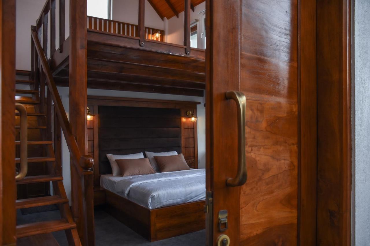 Queens Lake Cabin นูวาราเอลิยา ภายนอก รูปภาพ